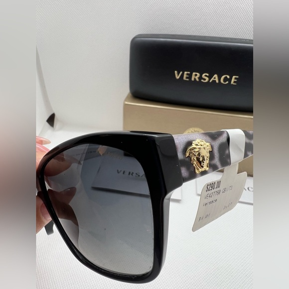 Versace VE427760 - Black Sunglasses - Picture 3 of 3